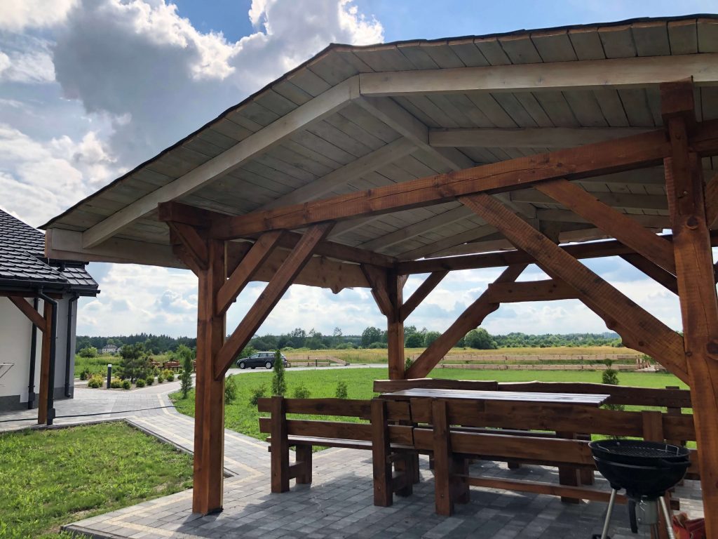 altana wypoczynkowa dla gości noclegi Solec-Zdrój Apartamenty Róża Wiatrów